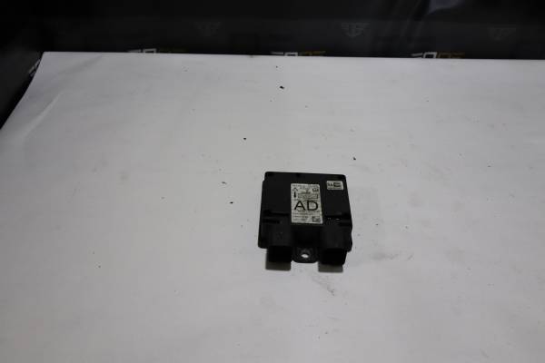 FORD TRANSİT 100 L-S-V ÇIKMA PARÇA  V347 AİRBAG BEYİNİ